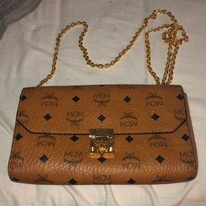 MCM canvas wallet with chain